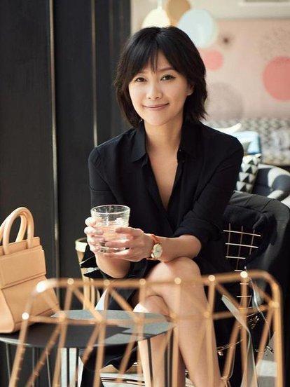 王朔爆料徐静蕾视频大全,揭秘娱乐圈背后的秘密  第2张